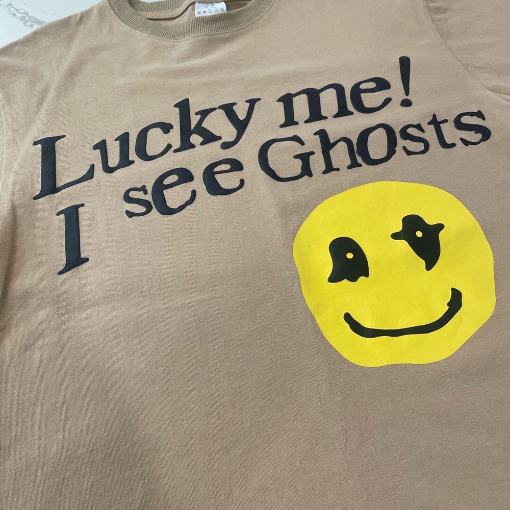 Lucky Me I See Ghosts Tshirt - perfect condition